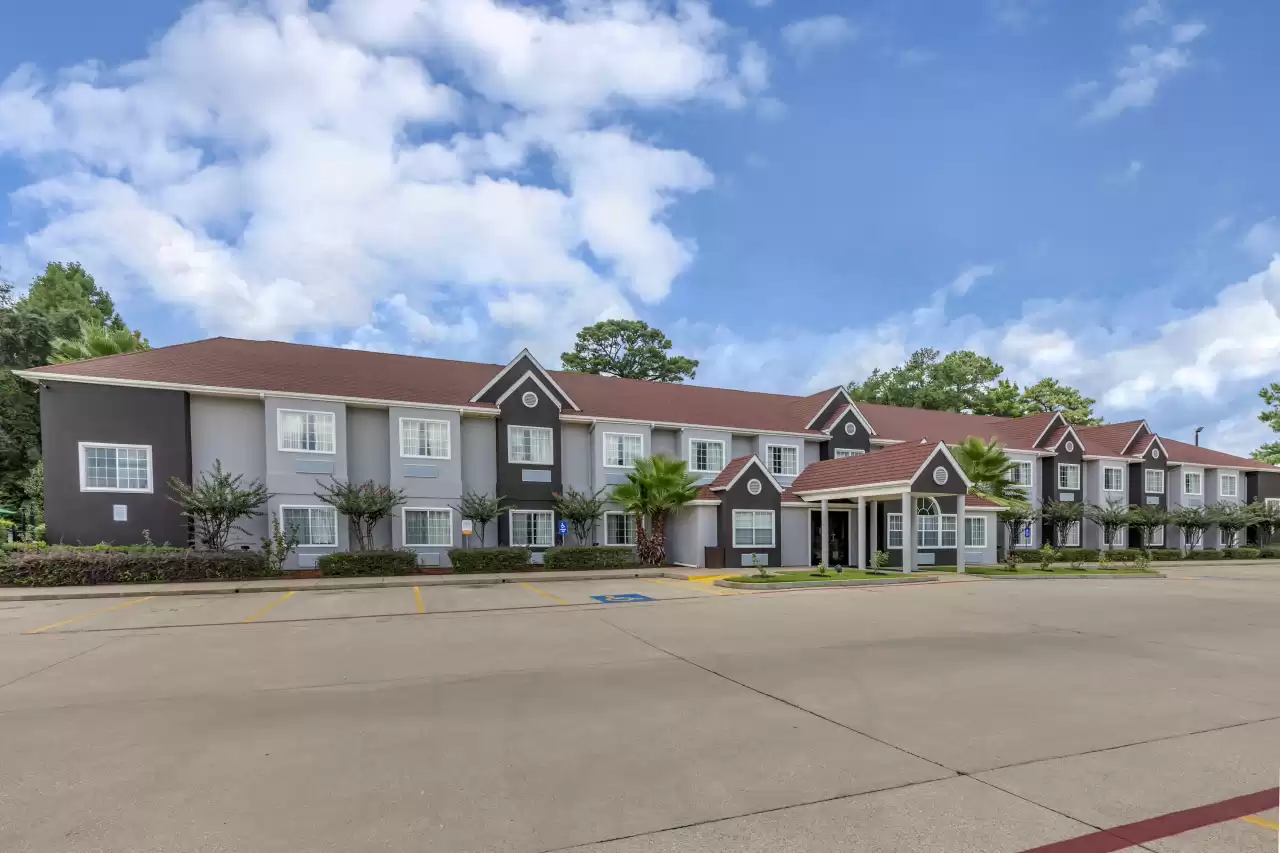 Quality Inn & Suites Longview I-20